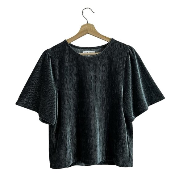 Texture & Thread x Madewell Crinkle Velvet Top Size Small Flutter Sleeve M2051 - Picture 1 of 9